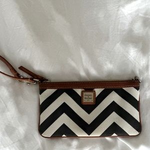 Dooney & Bourke purse